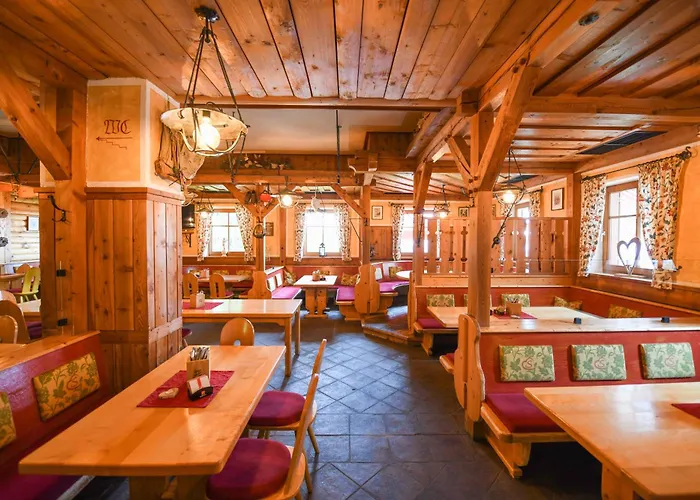 Sauschneideralm Guest house 3*